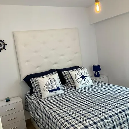 Puerta De Comillas Vistas Al Mar *